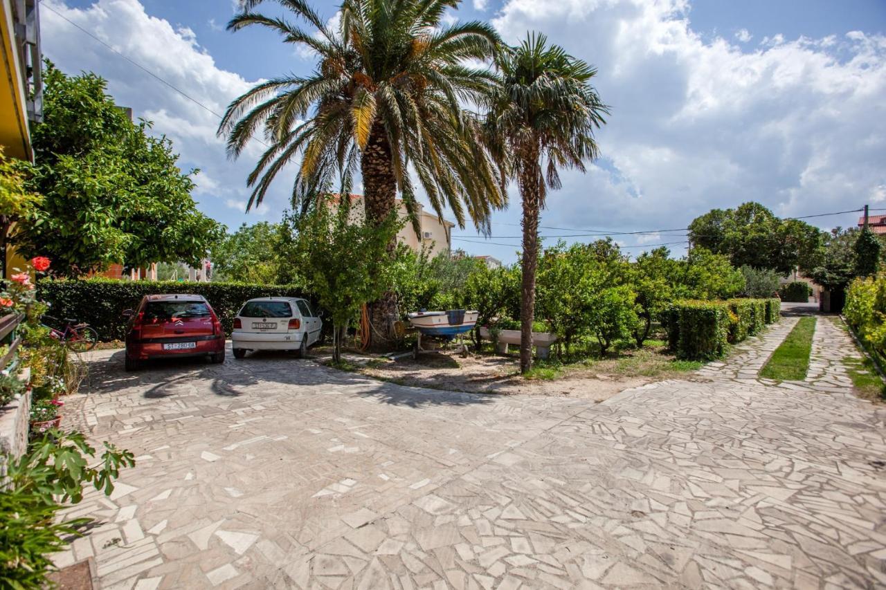 Studio Duce 16877D Dugi Rat Exterior foto
